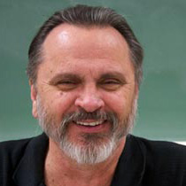 TransyPods – Interview with Professor of Political Science, Dr. Don Dugi