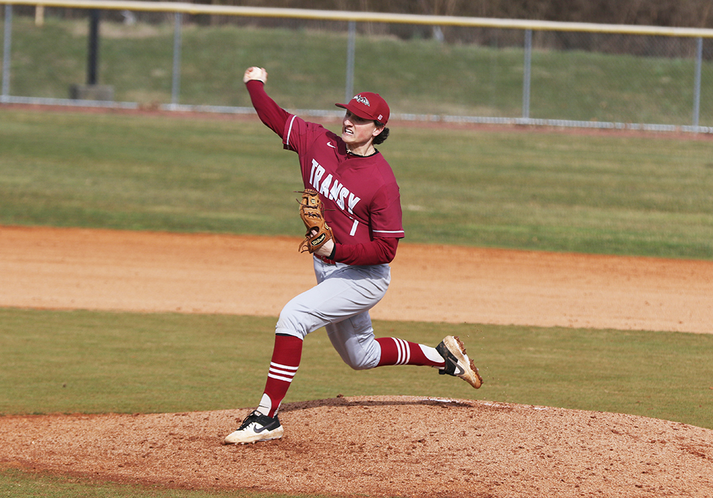 Baseball captain secures place in medical school through Early Assurance Program