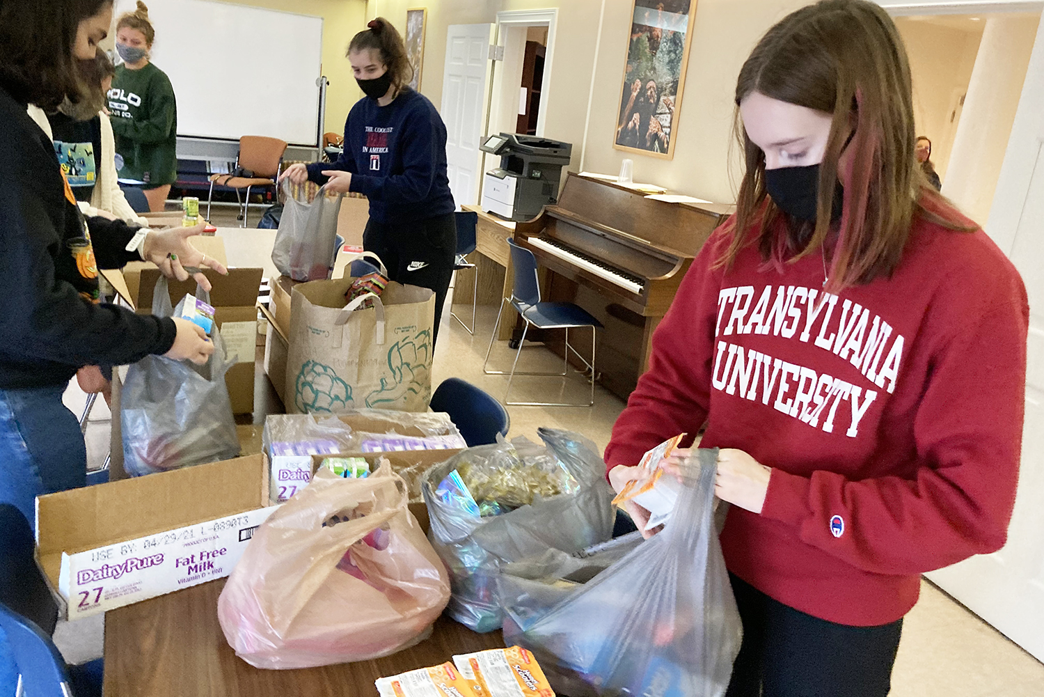 Volunteer work part of Transylvania’s liberal arts mission