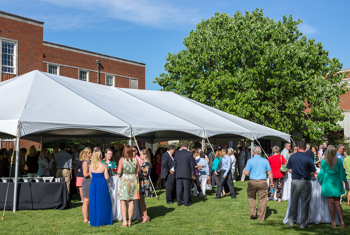 Transylvania to celebrate seniors in week leading to May 28 commencement