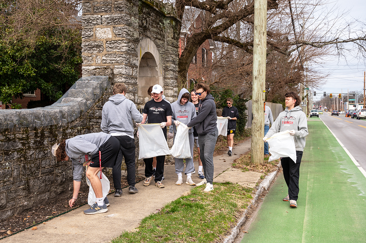 Pioneers with the assist: Transylvania men’s lacrosse dedicated to service