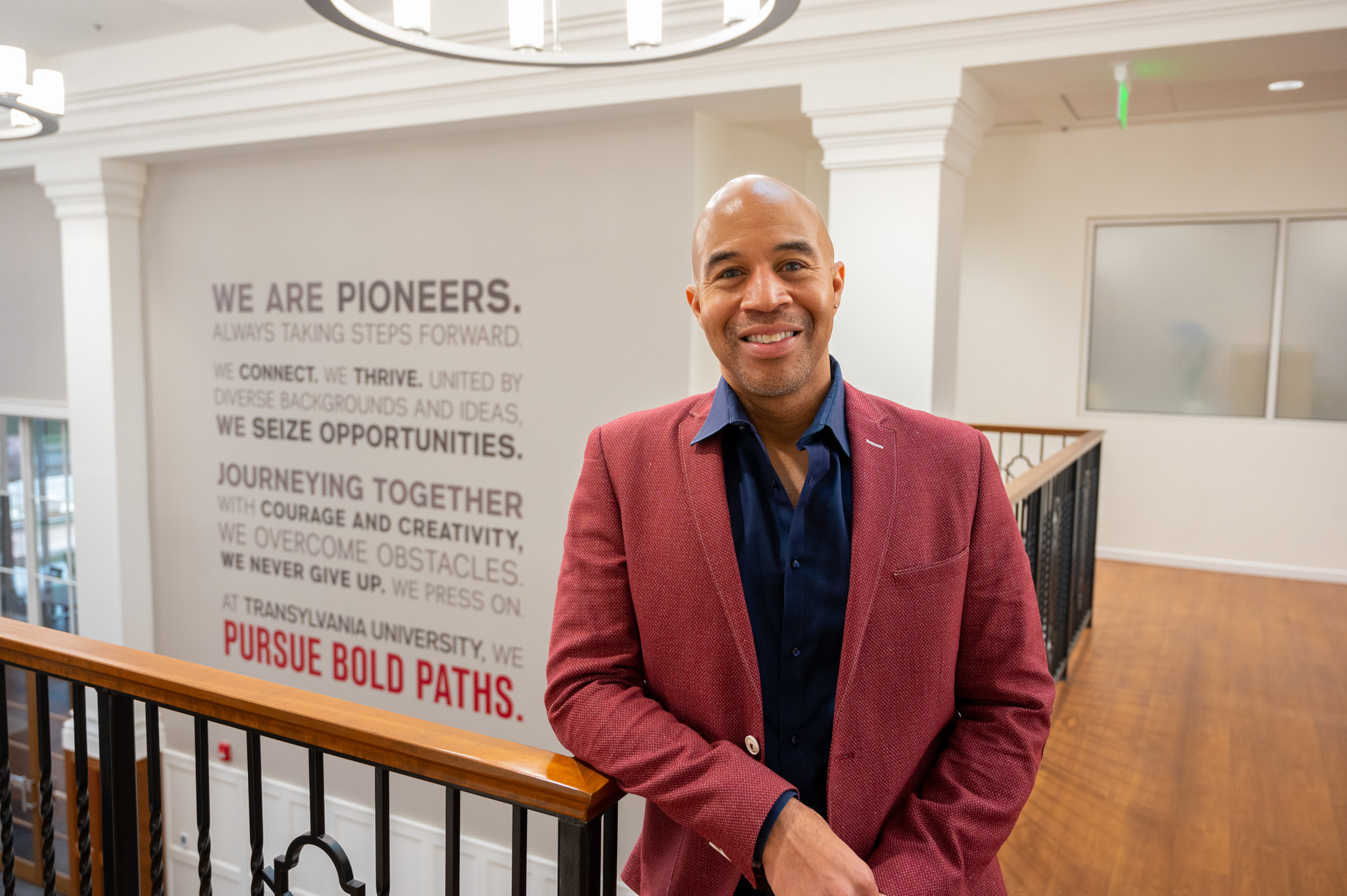 Alumnus brings passion for transformative, interdisciplinary learning back to Transylvania as visiting professor