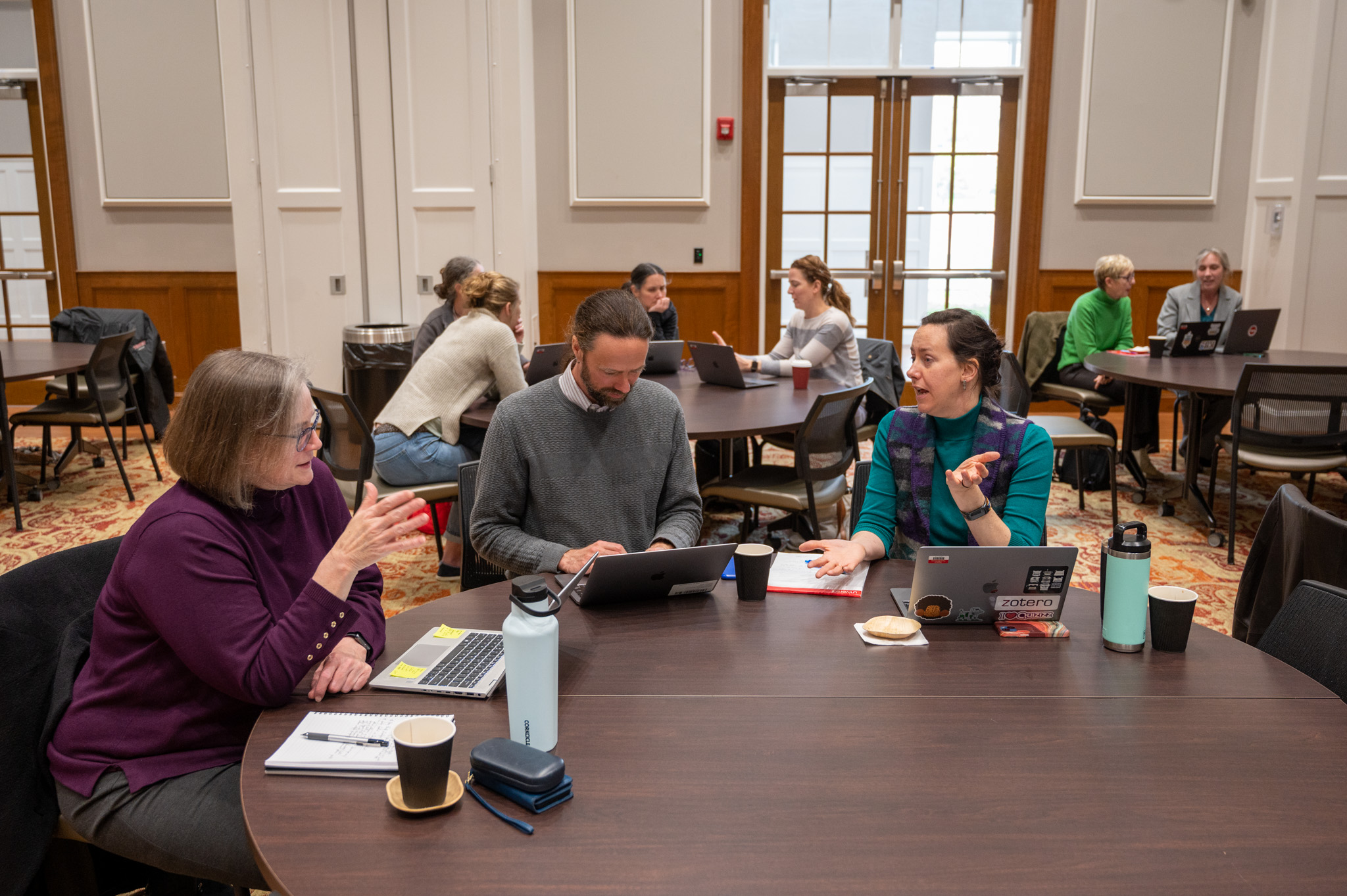 Faculty, students learn how to harness the power of AI in the classroom