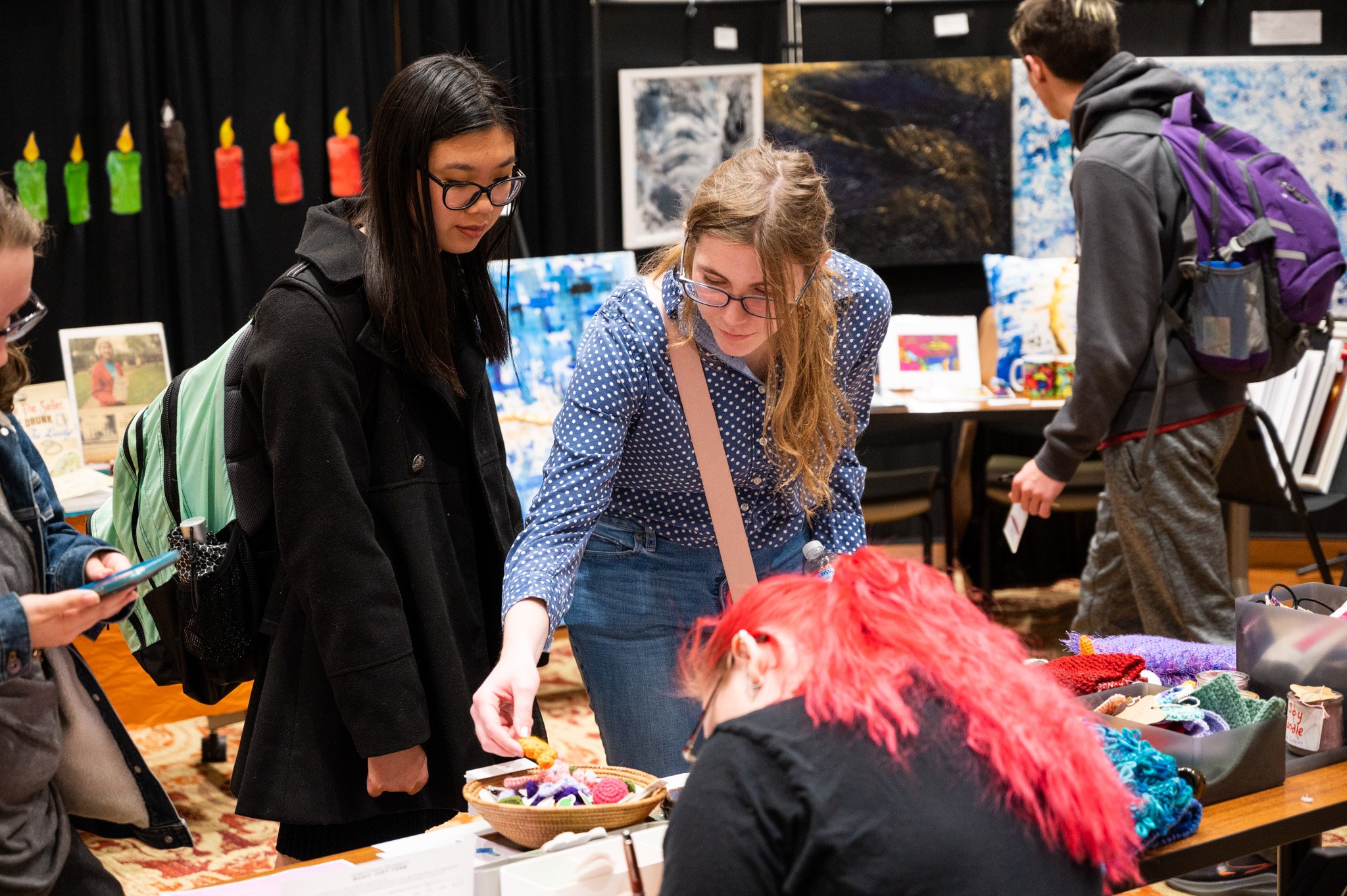 Students browse at the 2022 Makers Market