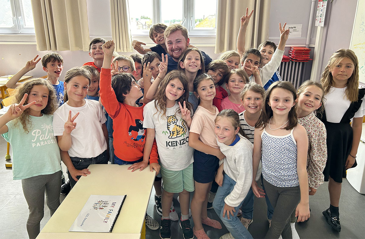 Transylvania graduate shares impact of French major, teaching abroad