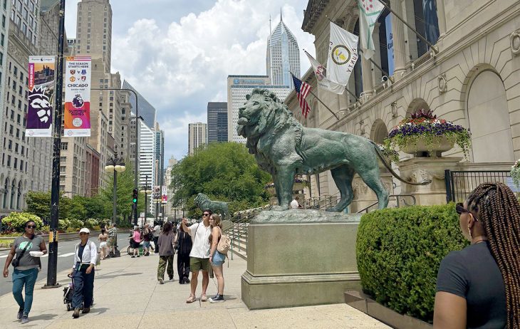 street scene from Chicago
