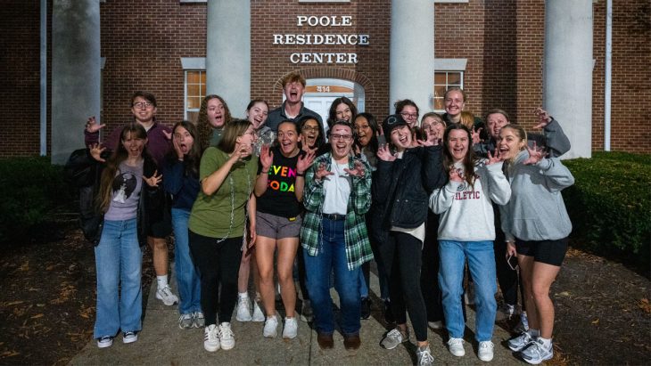 haunted house scare actors