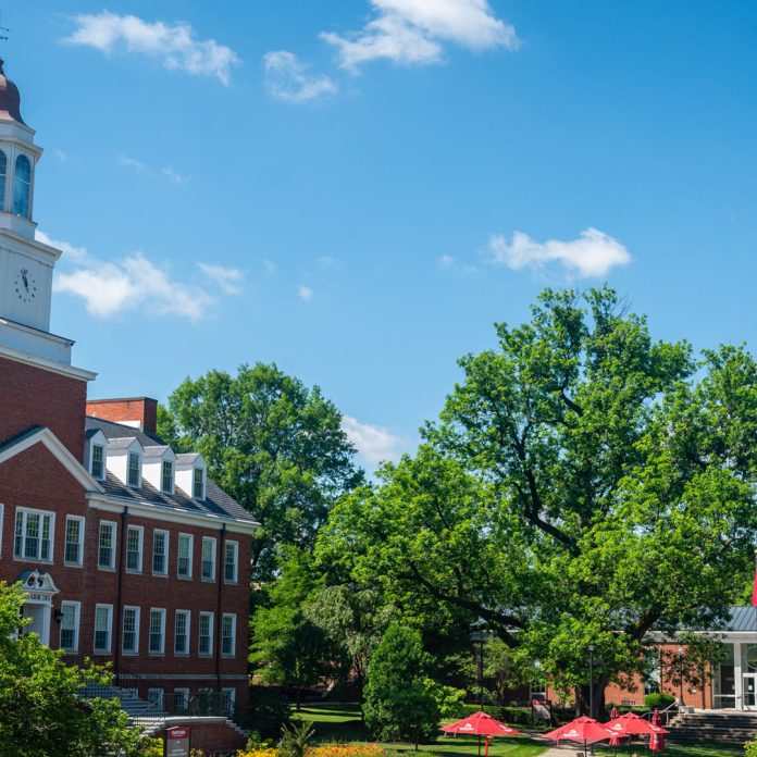 Summer image of Carpenter Academic Building at Transylvania University.